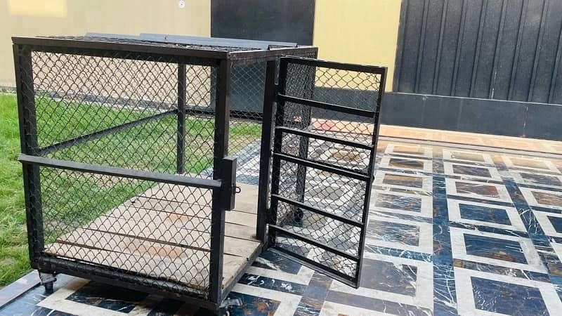 Dog cage-Image 2